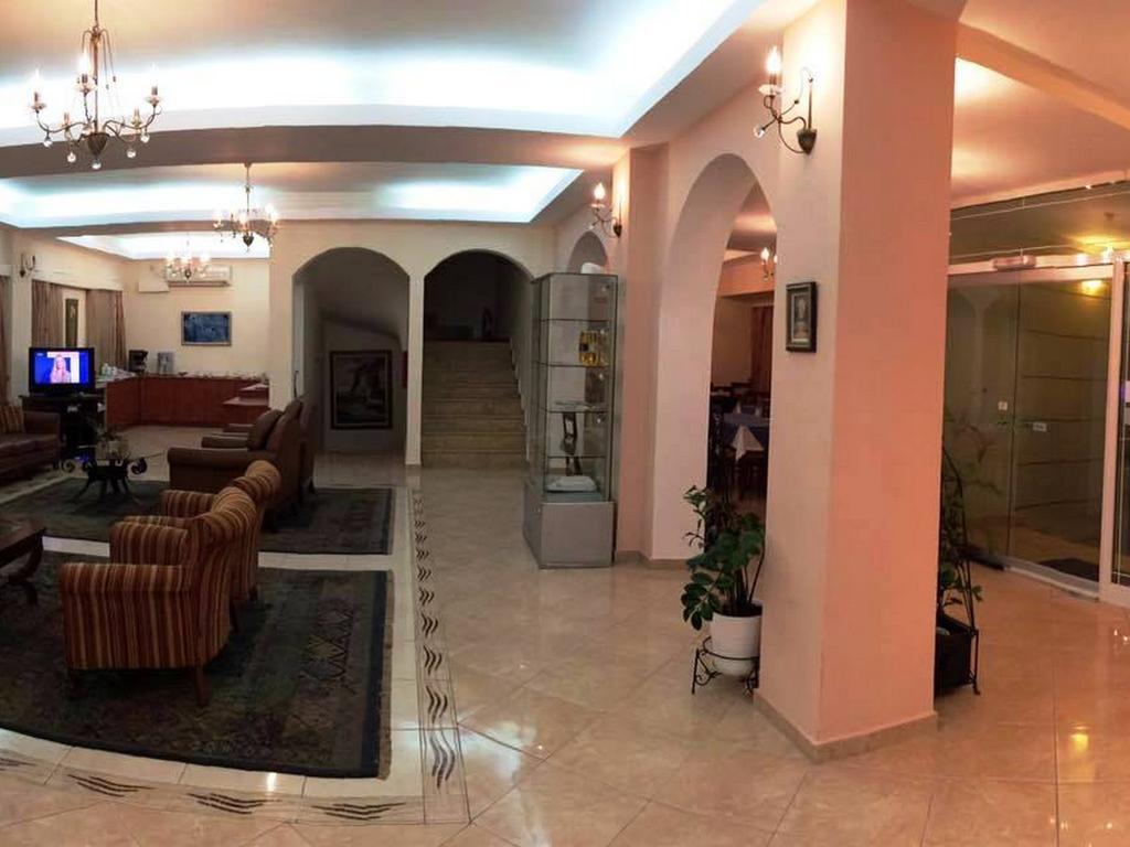 Nefeli Hotel Ágios Kírykos Exterior foto